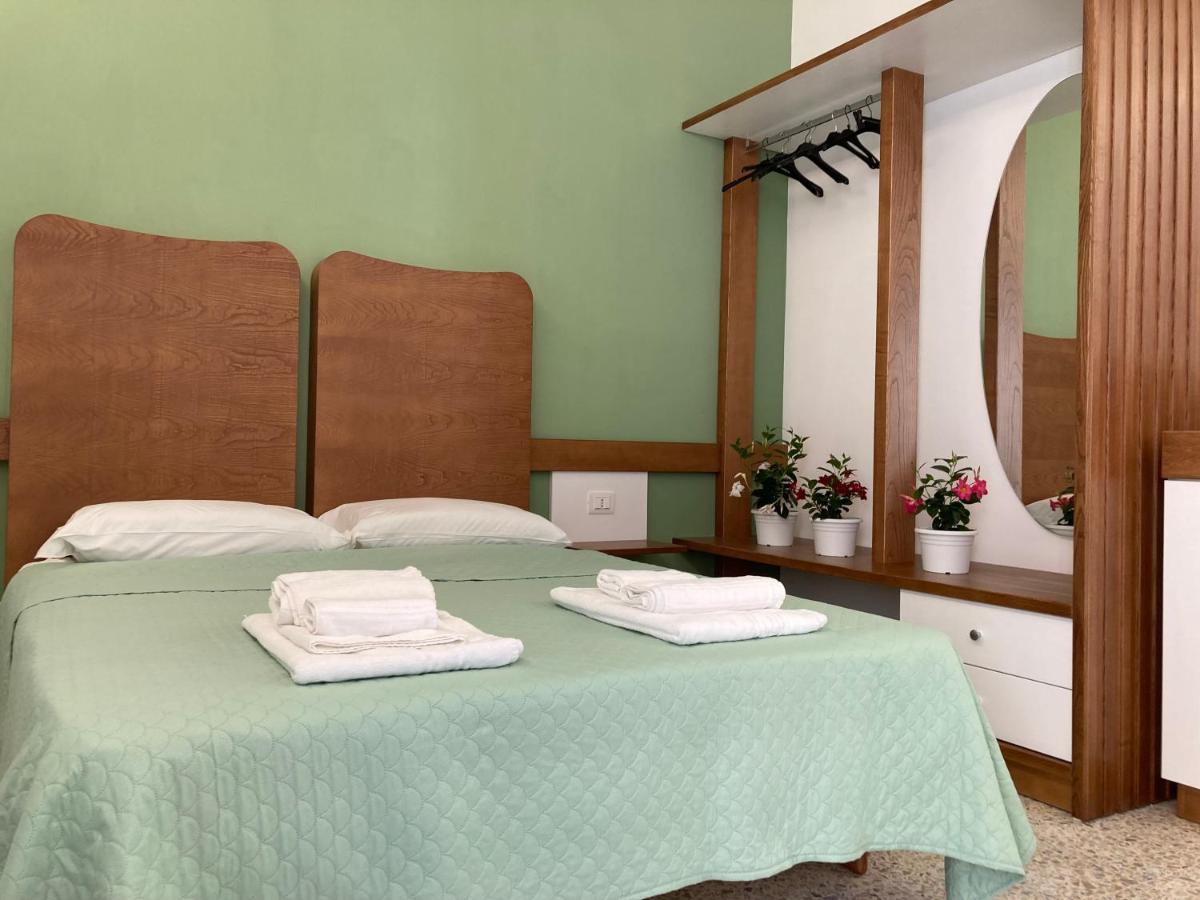 Guest House Scilla E Cariddi Tropea Bagian luar foto