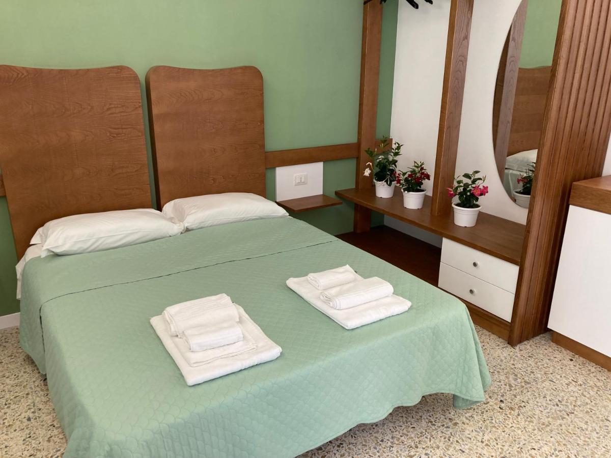 Guest House Scilla E Cariddi Tropea Bagian luar foto