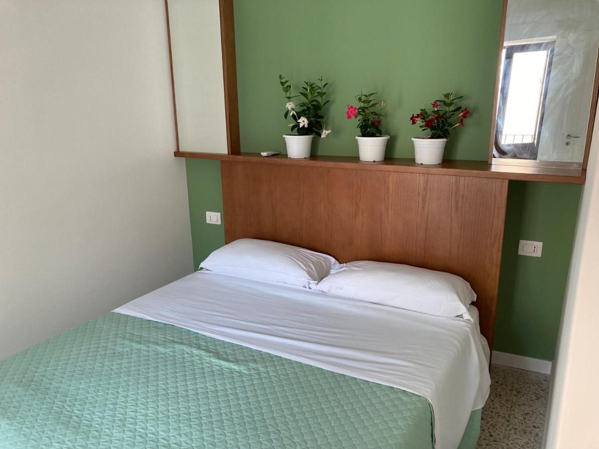 Guest House Scilla E Cariddi Tropea Bagian luar foto